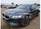 VOLVO V60 CROSS 2022