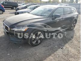 VOLVO V60 CROSS 2020
