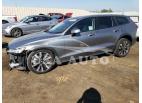 VOLVO V60 CROSS 2020