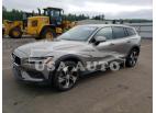 VOLVO V60 CROSS 2021