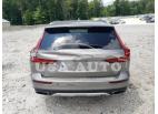VOLVO V60 CROSS 2020