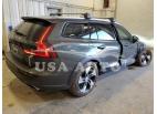 VOLVO V60 CROSS 2020