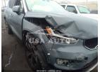 VOLVO XC40 MOMENTUM 2020