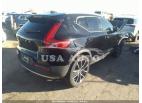 VOLVO XC40 MOMENTUM 2020