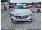 VOLVO XC40 MOMENTUM 2020