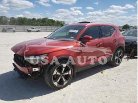 VOLVO XC40 T5 MO 2021