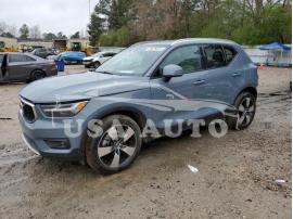 VOLVO XC40 T5 MO 2021