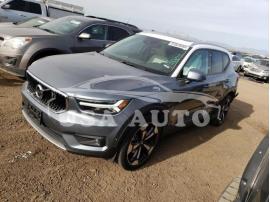 VOLVO XC40 T5 MO 2019