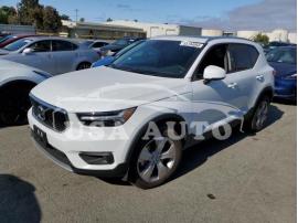 VOLVO XC40 T5 MO 2020