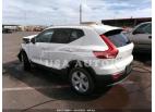 VOLVO XC40 MOMENTUM 2020