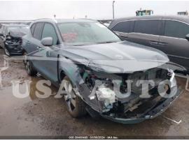 VOLVO XC40 T5 MOMENTUM 2022