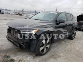 VOLVO XC40 T5 MO 2019