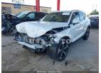 VOLVO XC40 T5 MOMENTUM 2020