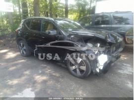 VOLVO XC40 MOMENTUM 2020