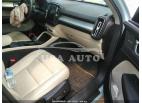 VOLVO XC40 MOMENTUM 2019