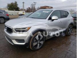 VOLVO XC40 T5 MO 2019