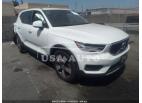 VOLVO XC40 MOMENTUM 2020