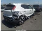 VOLVO XC40 MOMENTUM 2020
