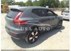 VOLVO XC40 MOMENTUM 2020