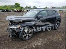 VOLVO XC40 T5 MO 2021