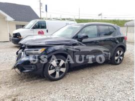 VOLVO XC40 T5 MO 2022