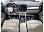 VOLVO XC40 T5 MO 2022