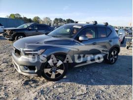 VOLVO XC40 T5 MO 2019