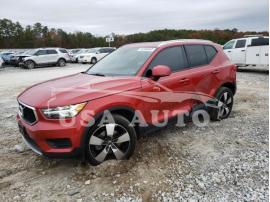 VOLVO XC40 T5 MO 2020
