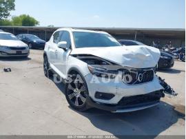 VOLVO XC40 INSCRIPTION 2019