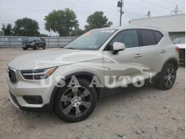 VOLVO XC40 T5 IN 2019