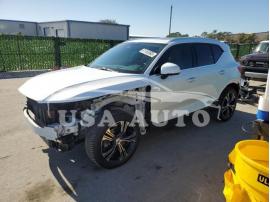 VOLVO XC40 T5 IN 2020