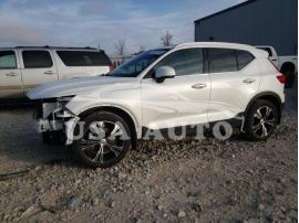 VOLVO XC40 T5 IN 2020