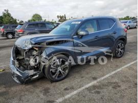 VOLVO XC40 T5 IN 2021