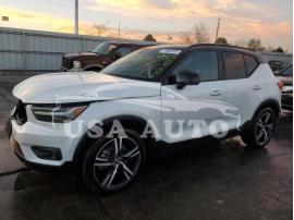 VOLVO XC40 T5 R- 2019