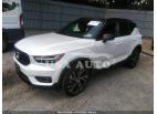 VOLVO XC40 R-DESIGN 2021