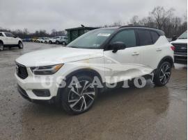 VOLVO XC40 T5 R- 2019