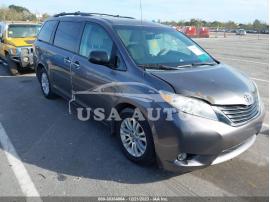 VOLVO XC40 T5 R- 2020