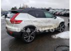 VOLVO XC40 T5 R- 2021