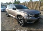 VOLVO XC40 R-DESIGN 2022