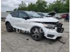 VOLVO XC40 T5 R- 2021