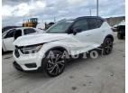 VOLVO XC40 T5 R- 2021