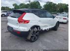 VOLVO XC40 R-DESIGN 2022