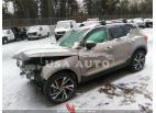 VOLVO XC40 R-DESIGN 2022