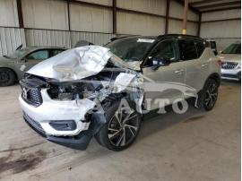 VOLVO XC40 T5 R- 2019