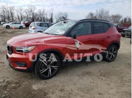 VOLVO XC40 T5 R- 2020