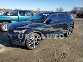 VOLVO XC40 T5 R- 2019