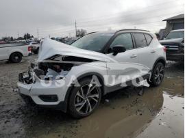 VOLVO XC40 T5 R- 2020
