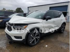 VOLVO XC40 T5 R- 2020