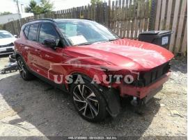 VOLVO XC40 R-DESIGN 2020