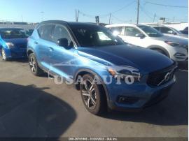 VOLVO XC40 R-DESIGN 2020